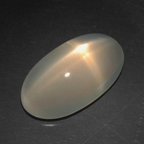 4.83 ct Cream Star Moonstone Stone, Natural Star Moonstone in Oval Cabochon Shape for Sale