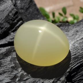 Star Moonstone Gemstone in 16.4 x 12.7 mm Size for Sale, Star Moonstone Stone in Cream Color