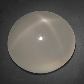 20.74 ct Cream Star Moonstone Gemstone, Star Moonstone Gem in Round Cabochon Shape for Sale.