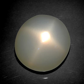 19.72 ct Cream Star Moonstone Gemstone, Star Moonstone Gem in Oval Cabochon Shape for Sale.
