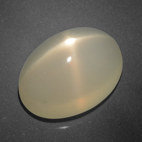 Star Moonstone Gemstone in 18 x 13 mm (calibrated) Size for Sale, Star Moonstone Stone in Cream Color
