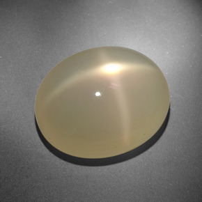 20.88 ct Cream Star Moonstone Stone, Natural Star Moonstone in Oval Cabochon Shape for Sale