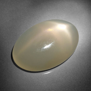 16.18 ct Cream Star Moonstone Stone, Natural Star Moonstone in Oval Cabochon Shape for Sale