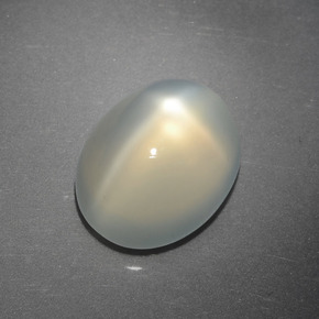 3.63 ct Cream Star Moonstone Stone, Natural Star Moonstone in Oval Cabochon Shape for Sale