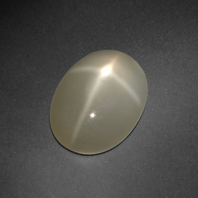 6.69 ct Cream Star Moonstone Gemstone, Star Moonstone Gem in Oval Cabochon Shape for Sale.