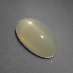 6.91 ct Cream Star Moonstone Stone, Natural Star Moonstone in Oval Cabochon Shape for Sale