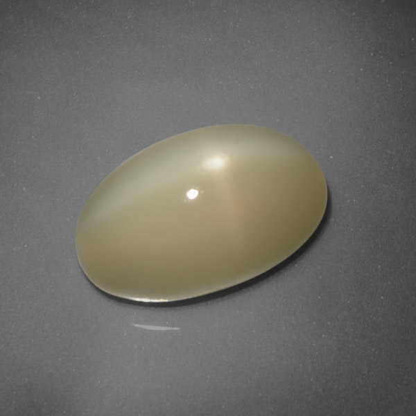 Pierre de Lune Étoilé Doré oval cabochon 13 x 8mm de l'Inde, poids de 5,25 ct, pierre gemme naturelle Non traité de pureté Translucide, 1 pièce Pierre de Lune Étoilé, couleur : Doré léger, dureté de Mohs de 6 à 6.5, Photo A