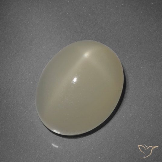 Pierre de Lune Étoilé Marron clair Ovale 7,55 ct de l'Inde, Dimension 12,5 x 9,8mm, Pierre gemme naturelle Non traité, pureté Translucide, 1 pièce Pierre de Lune Étoilé oval cabochon, dureté de Mohs de 6 à 6.5, Photo A