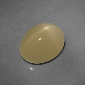 4.65 ct Cream Star Moonstone Gemstone, Star Moonstone Gem in Oval Cabochon Shape for Sale.