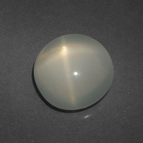 5.44 ct Cream Star Moonstone Stone, Natural Star Moonstone in Round Cabochon Shape for Sale