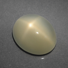 4.06 ct Cream Star Moonstone Gemstone, Star Moonstone Gem in Oval Cabochon Shape for Sale.