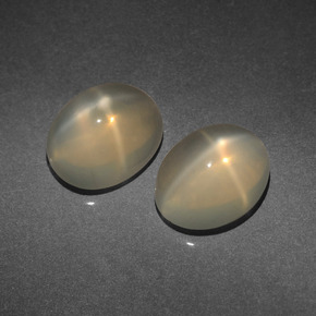 6.59 ct Cream Star Moonstone Stone, Natural Star Moonstone in Oval Cabochon Shape for Sale