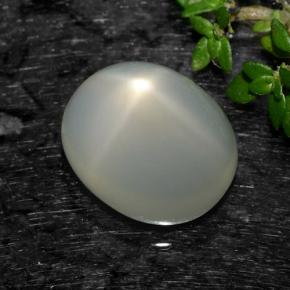 8.2ct Oval Cabochon Cream Star Moonstone for sale thumb image of 8.2ct Oval Cabochon Cream Star Moonstone (ID: 490444)