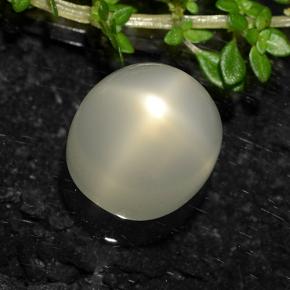 8.5ct Oval Cabochon Cream Star Moonstone for sale thumb image of 8.5ct Oval Cabochon Cream Star Moonstone (ID: 490616)