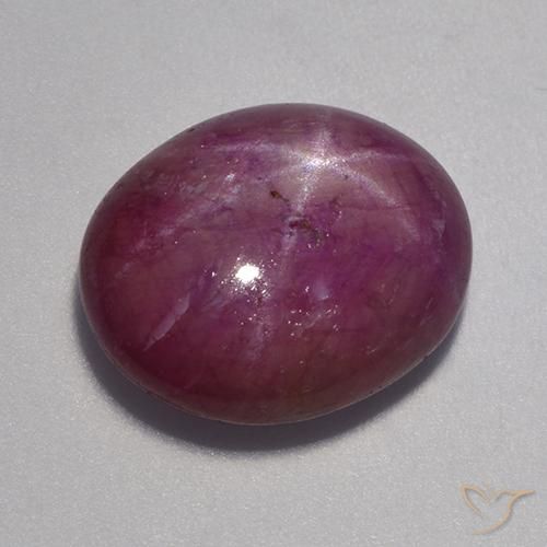 12,9ct Ovale cabochon viola Rubino stellato dal Madagascar, Dimension 15,4 x 12,8mm, Natural Riscaldato Gemstone, Opaque Clarity, 1 piece Rubino stellato in Viola medio-scuro Color, Mohs Hardness of 9 adatto per gioielli da indossare ogni giorno, Photo A
