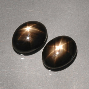 3.49 ct Black Star Sapphire Gemstone, Star Sapphire Gem in Oval Cabochon Shape for Sale.