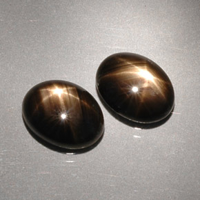 3.49 ct Black Star Sapphire Stone, Natural Star Sapphire in Oval Cabochon Shape for Sale