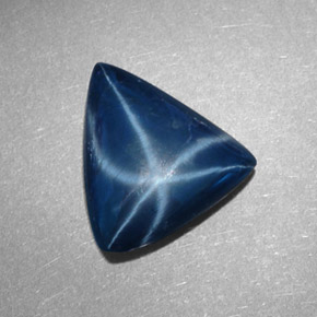 5.57 ct Blue Star Sapphire Stone, Natural Star Sapphire in Trillion Cabochon Shape for Sale