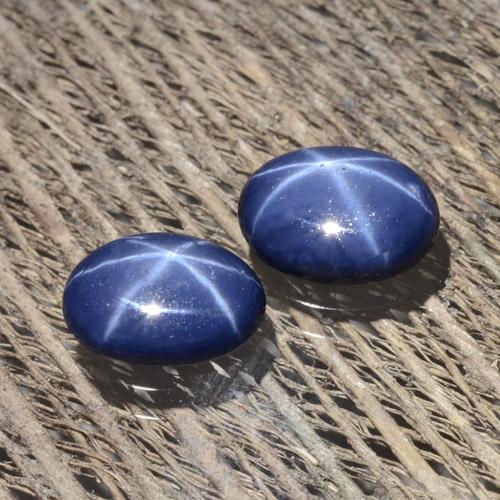 True Blue Star Sapphire Gem - 0.9ct Oval Cabochon (ID: 469302)