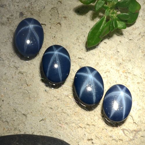 2.84 قيراط بلو ستار سافير ، <cite dir="ltr" lang="en">6.9 x 5</cite> ملم قطع بيضاوي من تايلاند, Photo A