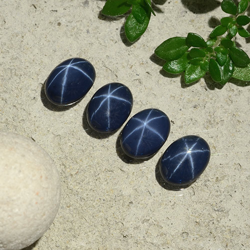 Deep Blue Star Sapphire Gem - 1ct Oval Cabochon (ID: 490129)