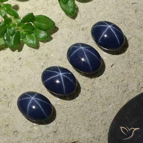 Zafiro estrella azul de 5,05 quilates, corte ovalado de 6,9 x 5 mm de Tailandia, Photo A