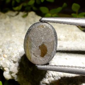 Star Sapphire Gemstone in 9.6 x 7.4 mm Size for Sale, Star Sapphire Stone in Black Color