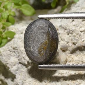 Star Sapphire Gemstone in 9.7 x 7.3 mm Size for Sale, Star Sapphire Stone in Black Color