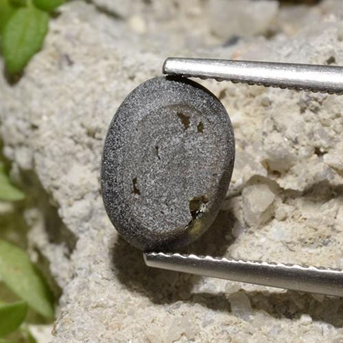 Star Sapphire Gemstone in 9.5 x 7.1 mm Size for Sale, Star Sapphire Stone in Black Color