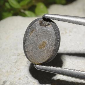 Star Sapphire Gemstone in 9.4 x 7.5 mm Size for Sale, Star Sapphire Stone in Black Color