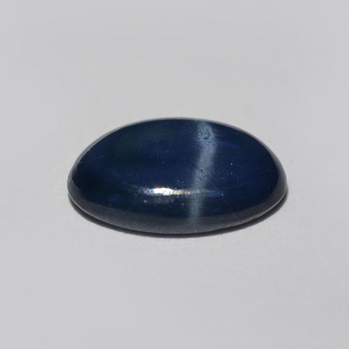 Star Sapphire Gemstone in 7 x 5 mm (calibrated) Size for Sale, Star Sapphire Stone in Dark Blue Color