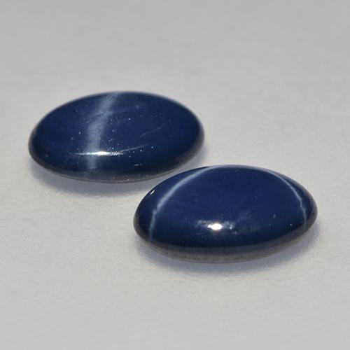 Star Sapphire Gemstones in 7 x 5.2 mm Size for Sale, Star Sapphire Stones in Midnight Blue Color