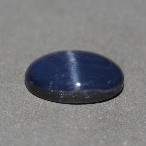 Star Sapphire Gemstone in 7 x 5 mm (calibrated) Size for Sale, Star Sapphire Stone in Navy Blue Color