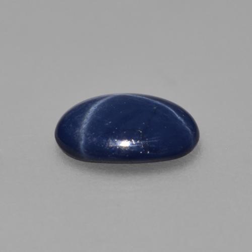 Star Sapphire Gemstone in 7 x 5 mm (calibrated) Size for Sale, Star Sapphire Stone in Royal Blue Color