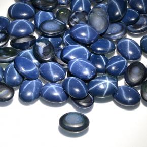 Star Sapphire Gemstones in 7 x 5 mm (calibrated) Size for Sale, Star Sapphire Stones in Dark Blue Color