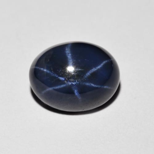 Zafiro Estrella Cabujón Óvalo de 3,45 ct de Tailandia, Dimensión 9 x 7mm, Claridad Opaco, Piedra preciosa natural Difundido, 1 pieza de Zafiro Estrella en color Azul marino, Dureza Mohs de 9 Adecuado para joyas de uso diario, Photo A