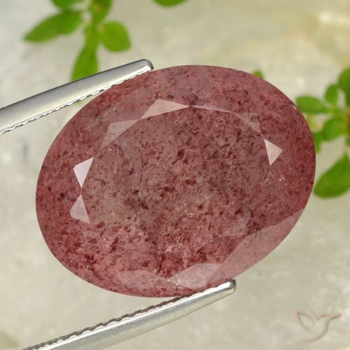 Cuarzo fresa de talla ovalada de 17,12 quilates, 18,2 x 14,2 mm Desde Rusia, Photo A