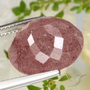Strawberry Quartz Gemstone in 16.2 x 13.8 mm Size for Sale, Strawberry Quartz Stone in Deep Red Color