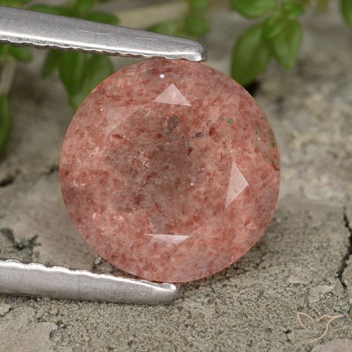 1.76ct Natural Dark Pink Strawberry Quartz, Round, Translucent