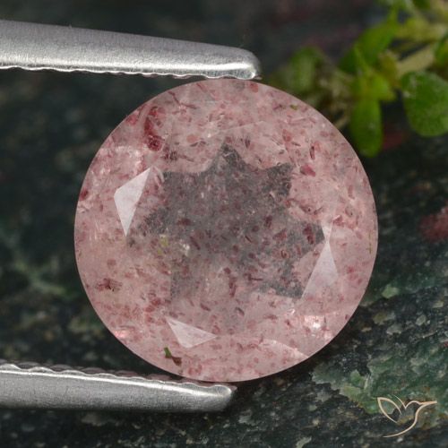 1.70ct Natural Light Pink Strawberry Quartz, Round, Translucent