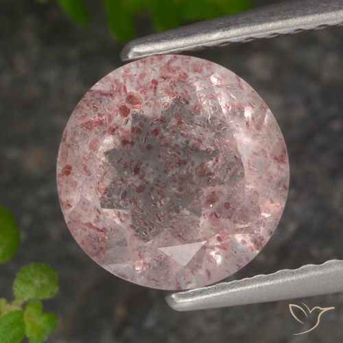 1.82ct Natural Light Pink Strawberry Quartz, Round, Translucent