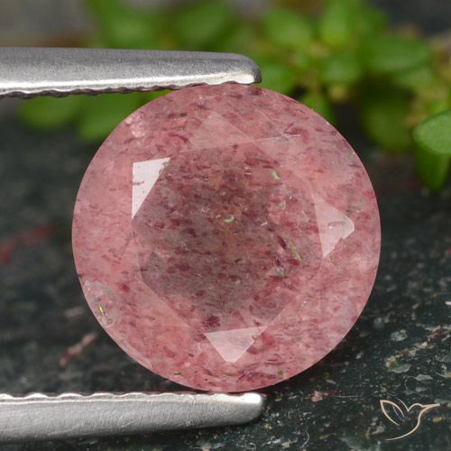 1.65ct Natural Medium-Dark Pink Strawberry Quartz, Round, Translucent