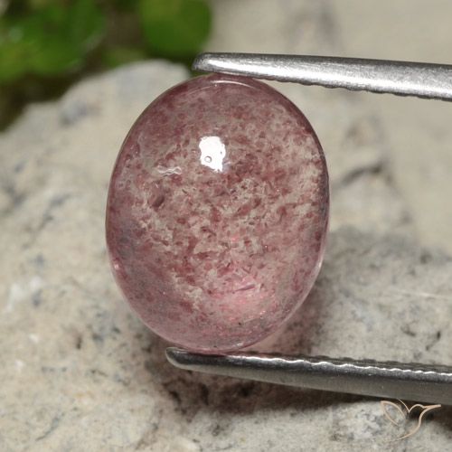3.2 ct Oval Strawberry Quartz, 10.1 x 8.1 mm From Russia, Photo A