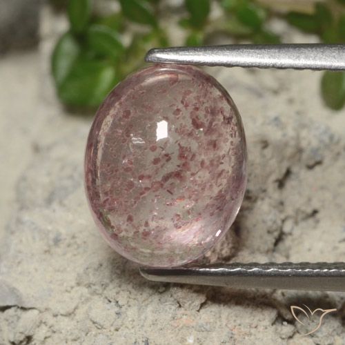 Quarzo fragola ovale da 3,34 ct, 10,1 x 8,1 mm dalla Russia, Photo A