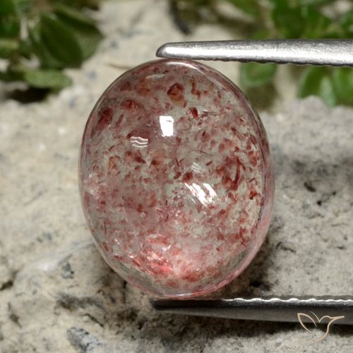4.31ct Natural Deep Rose Pink Strawberry Quartz, Oval, Translucent