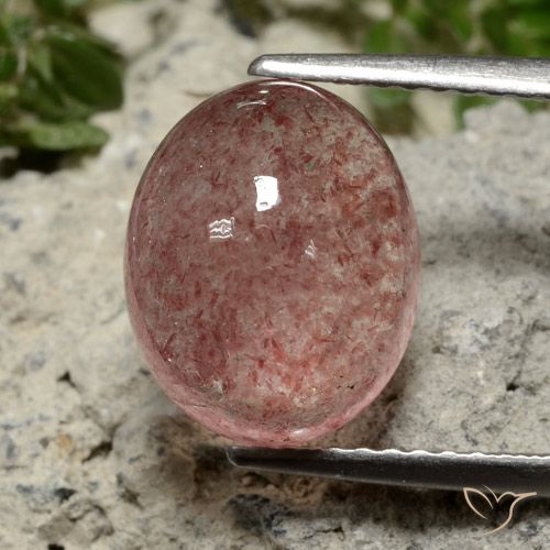 4.18ct Natural Rose Pink Strawberry Quartz, Oval, Translucent