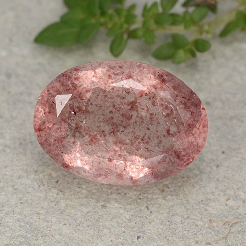 5.20ct Natural Earthy Pink Strawberry Quartz, Oval, Translucent