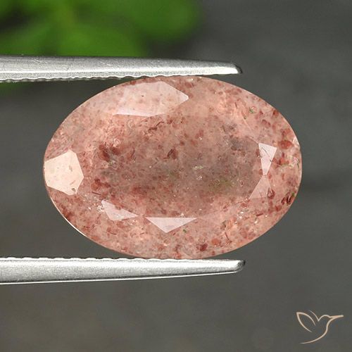 5.38ct Natural Earthy Pink Strawberry Quartz, Oval, Translucent