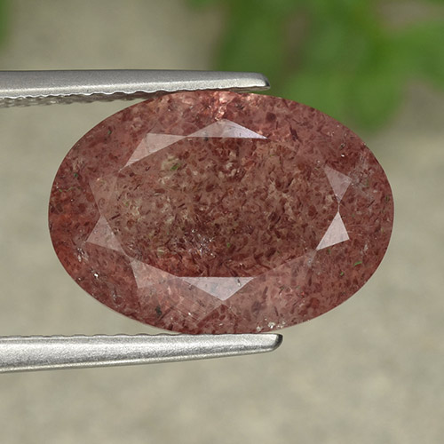 Deep Rosewood Pink Strawberry Quartz Gem - 5.9ct Oval Facet (ID: 490712)