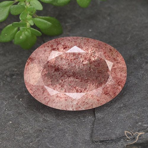 Quarzo fragola a taglio ovale da 5,14 ct, 13,9 x 10 mm dalla Russia, Photo A